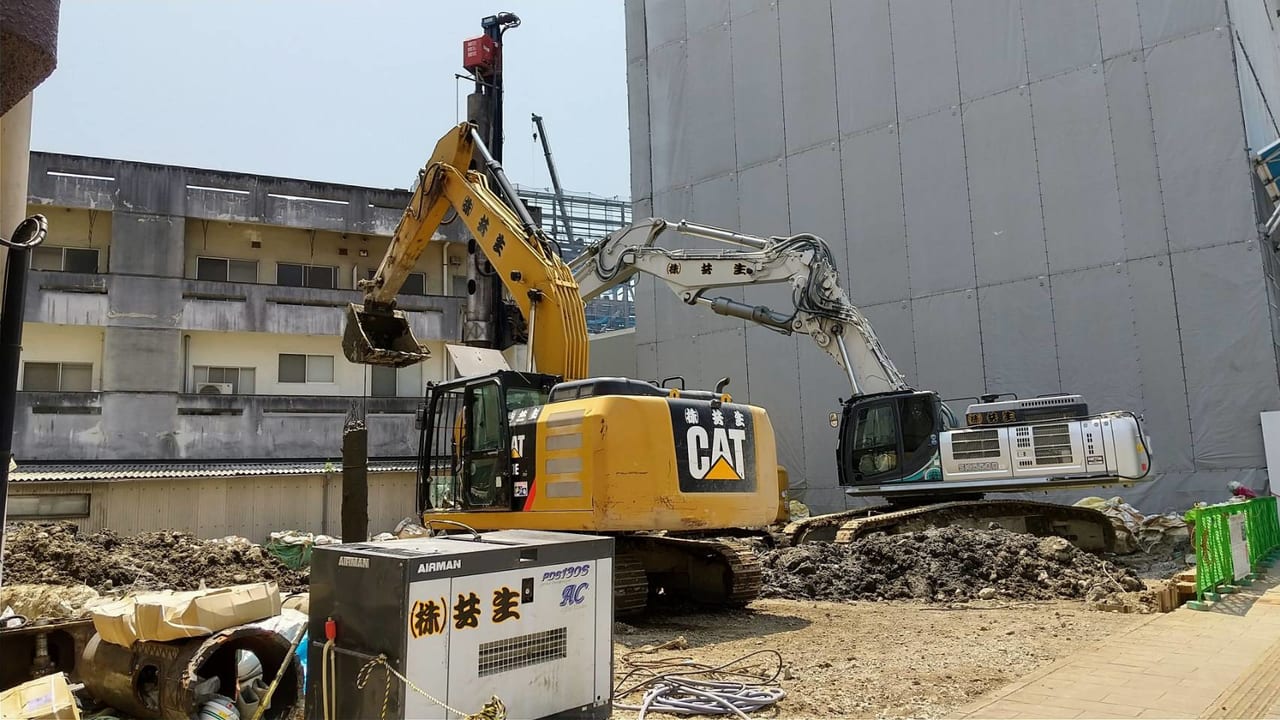 2023年6月日本生命宝町ビル解体に伴う杭撤去工事